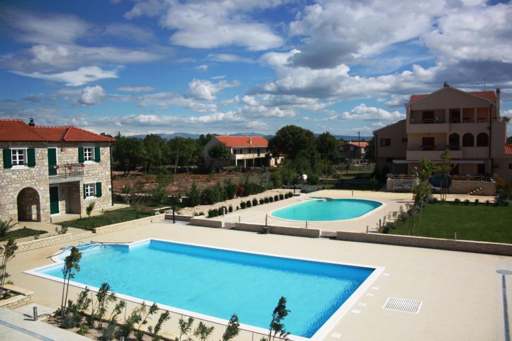 Pansion Skelin Hotel Drinovci Ngoại thất bức ảnh